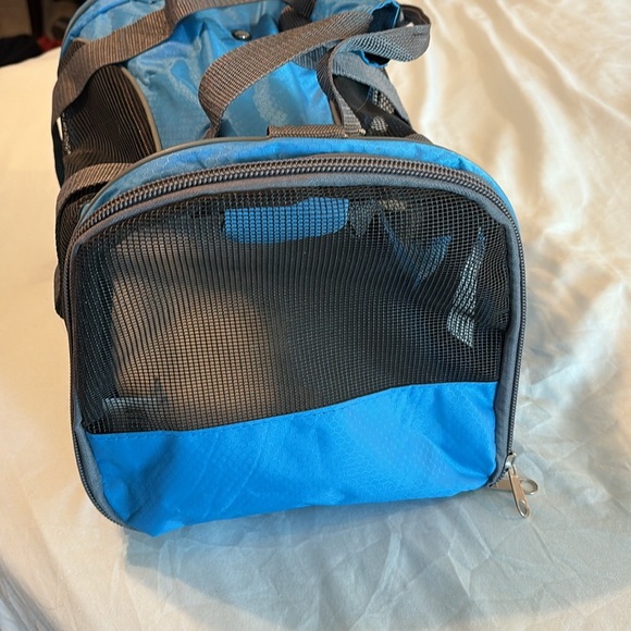 Soft-Sided Pet Carrier Blue Mesh Small Dog Cat Travel Bag 14x11x9 - Picture 7 of 7